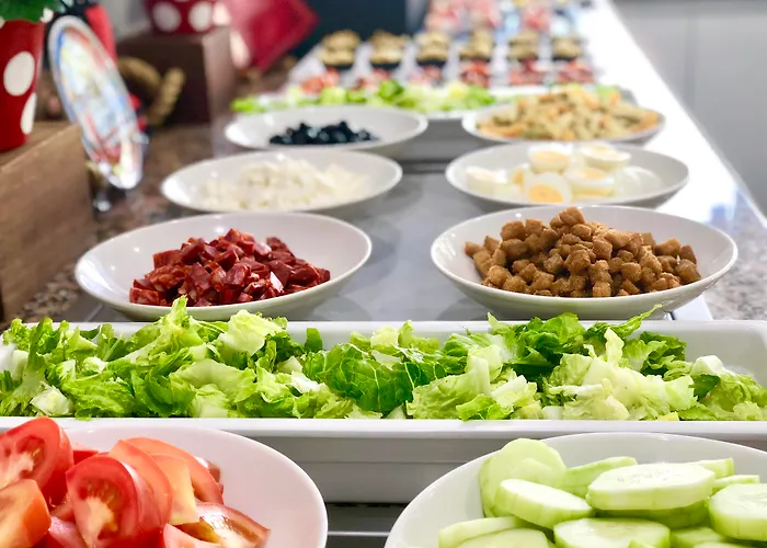 Trh Paraiso Естепона