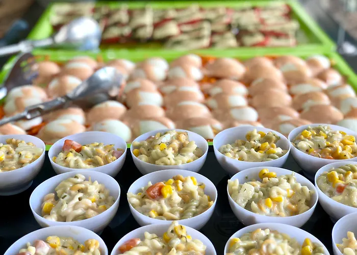 Trh 파라이소 호텔 에스테포나