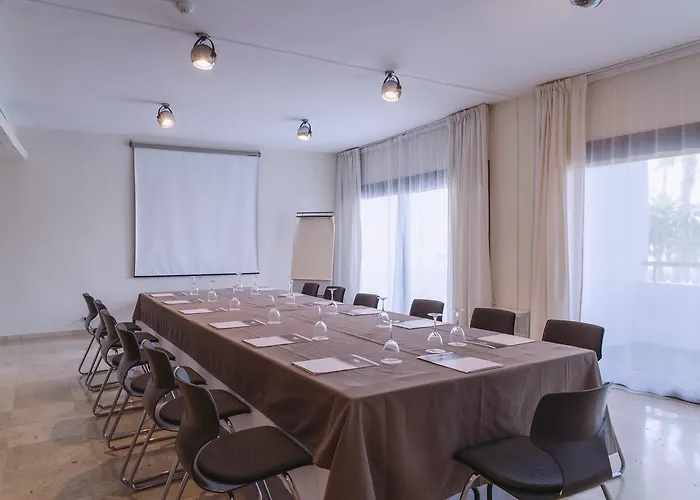 Ξενοδοχείο Trh Paraiso Εστεπόνα